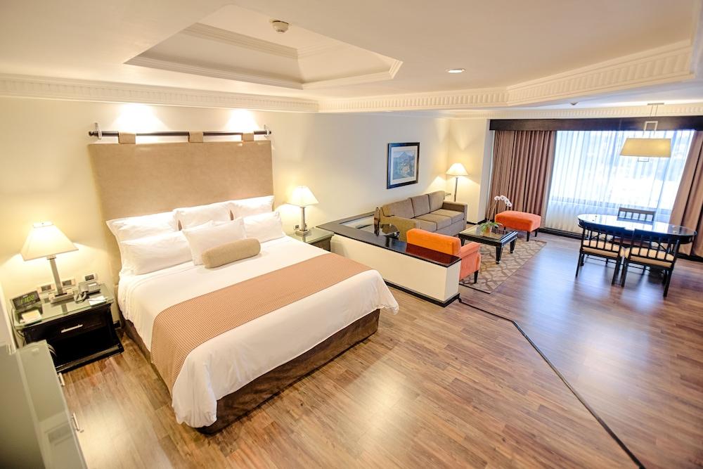 Tikal Futura Hotel & Convention Center Гватемала Экстерьер фото