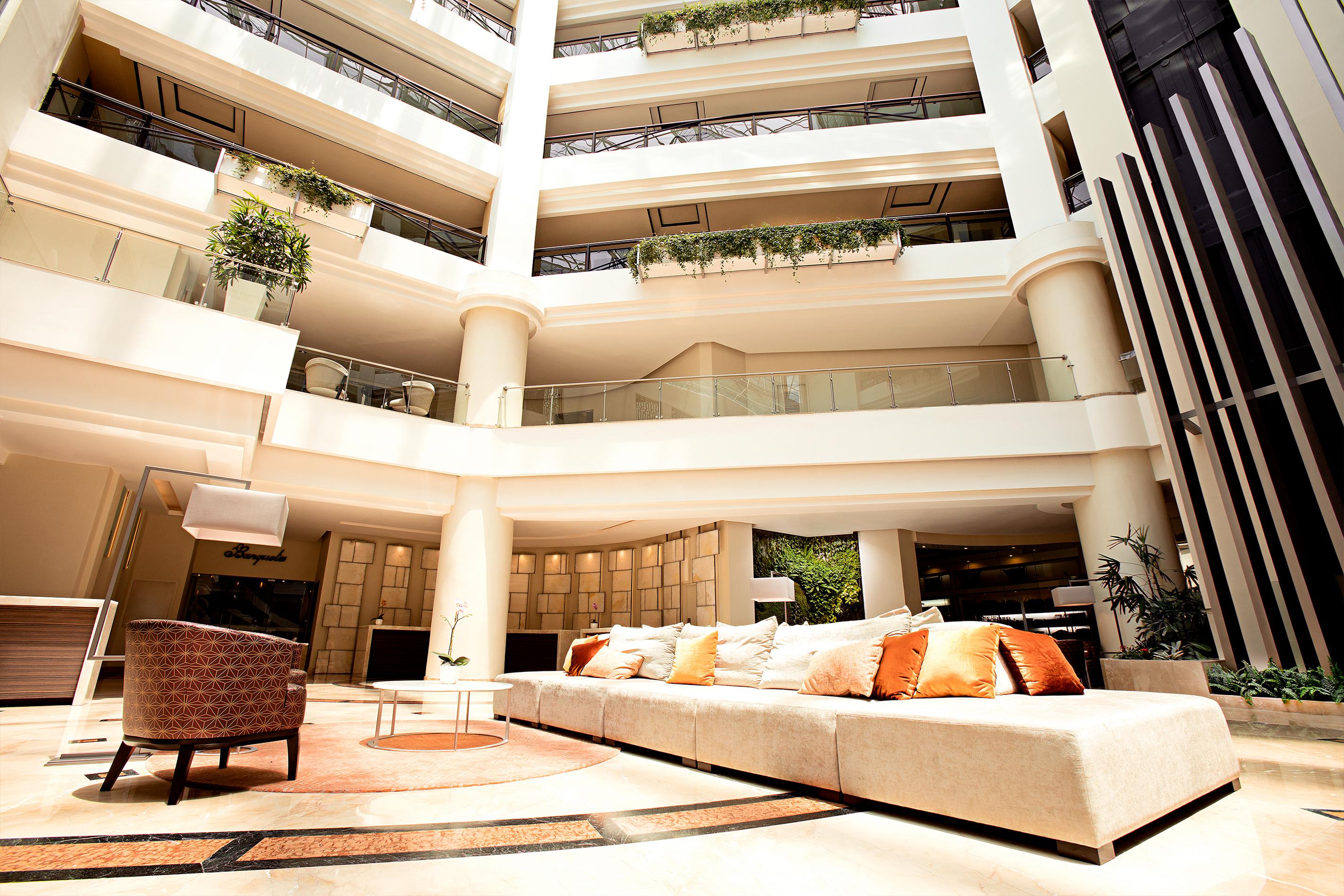 Tikal Futura Hotel & Convention Center Гватемала Экстерьер фото